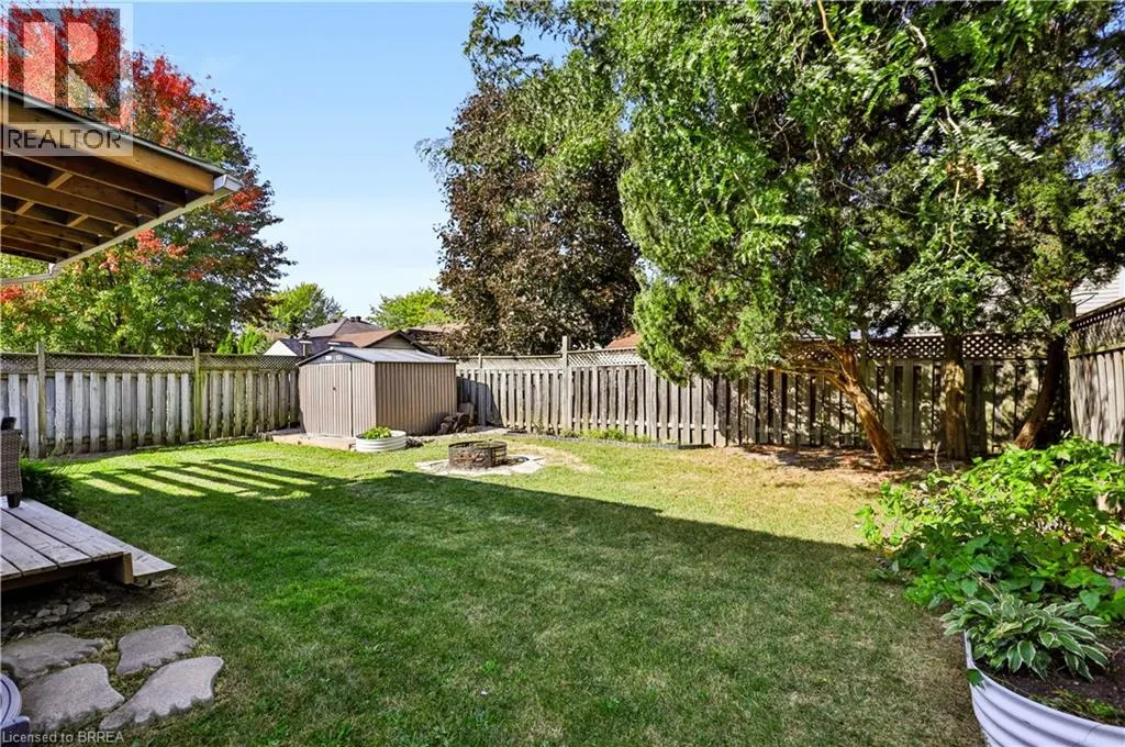 19 HYSLOP Drive