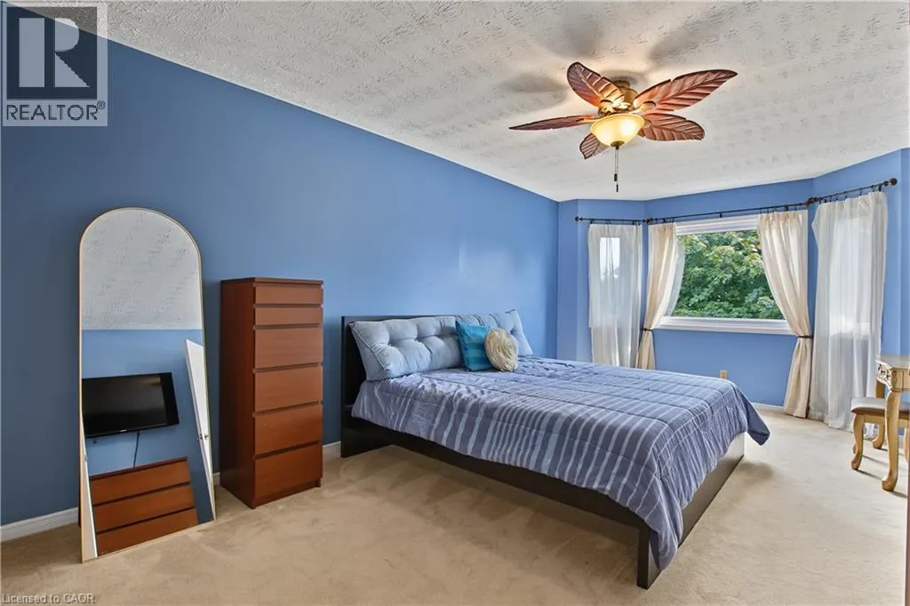 71 LINDA Drive
