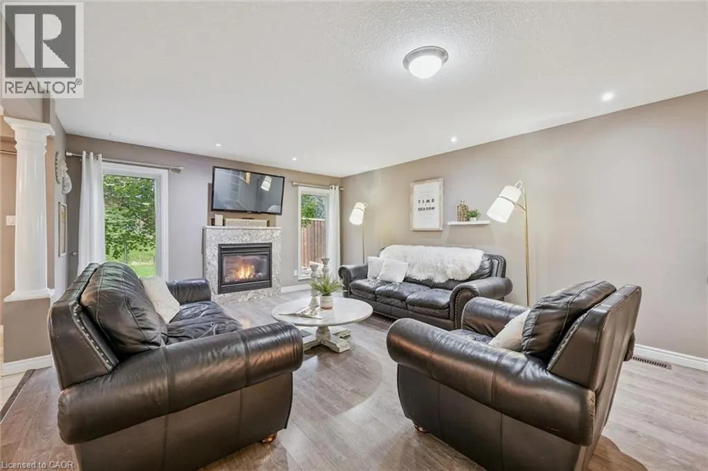 94 MAPLECREST Drive