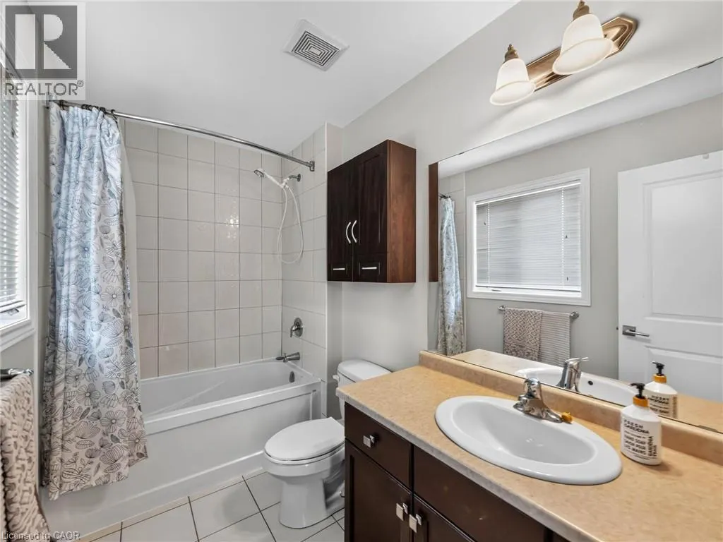3 HITCHING POST Ridge