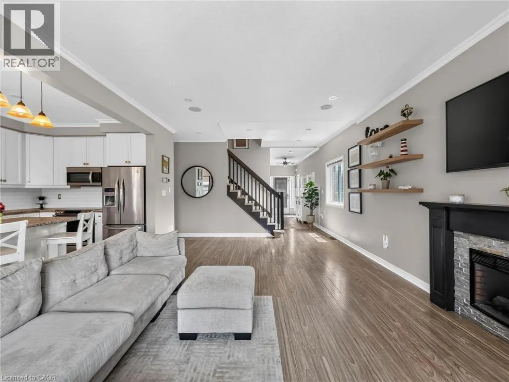3 HITCHING POST Ridge