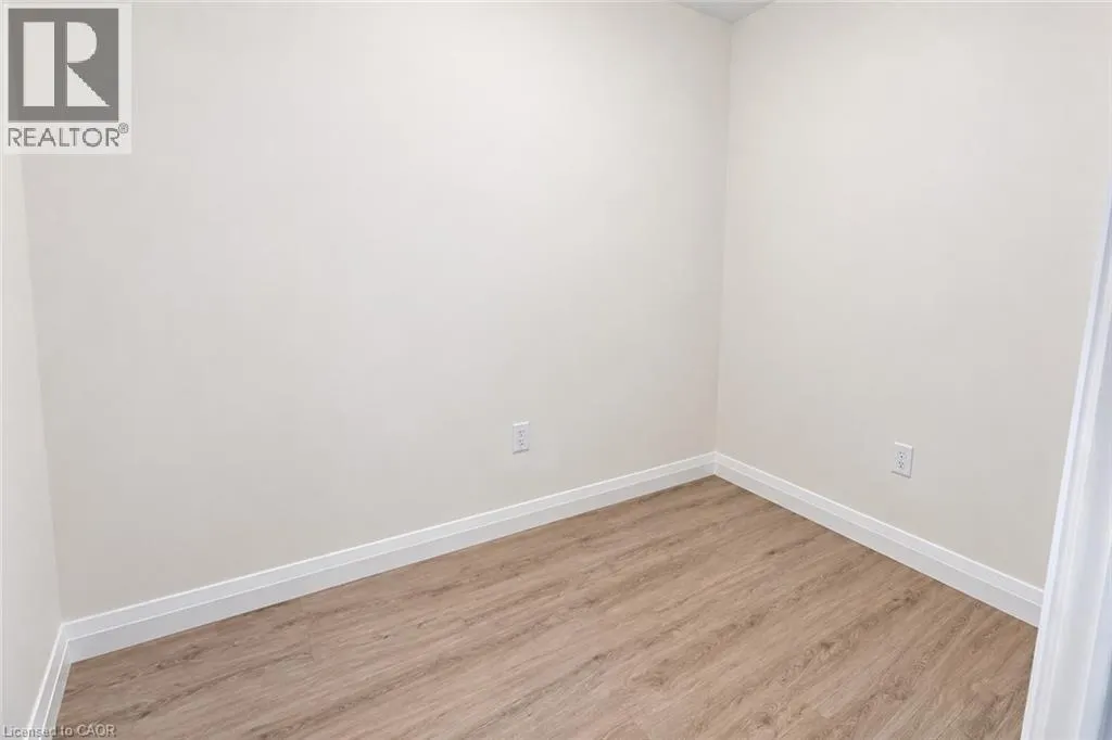 93 ARTHUR Street S Unit# 910 #910