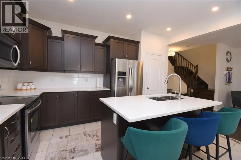 25 GUEST Street
