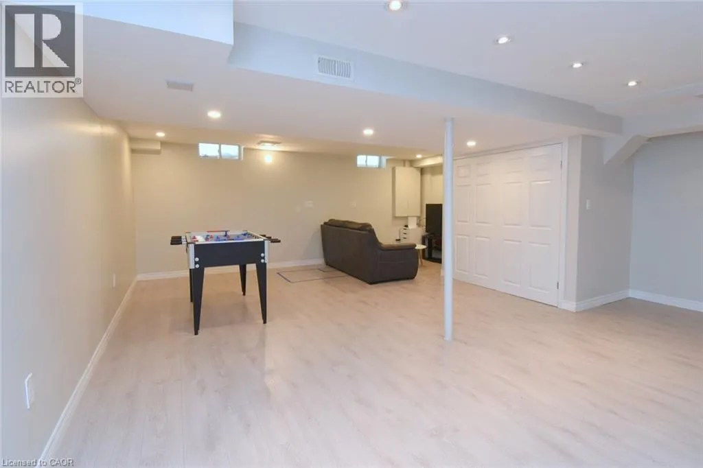 25 GUEST Street