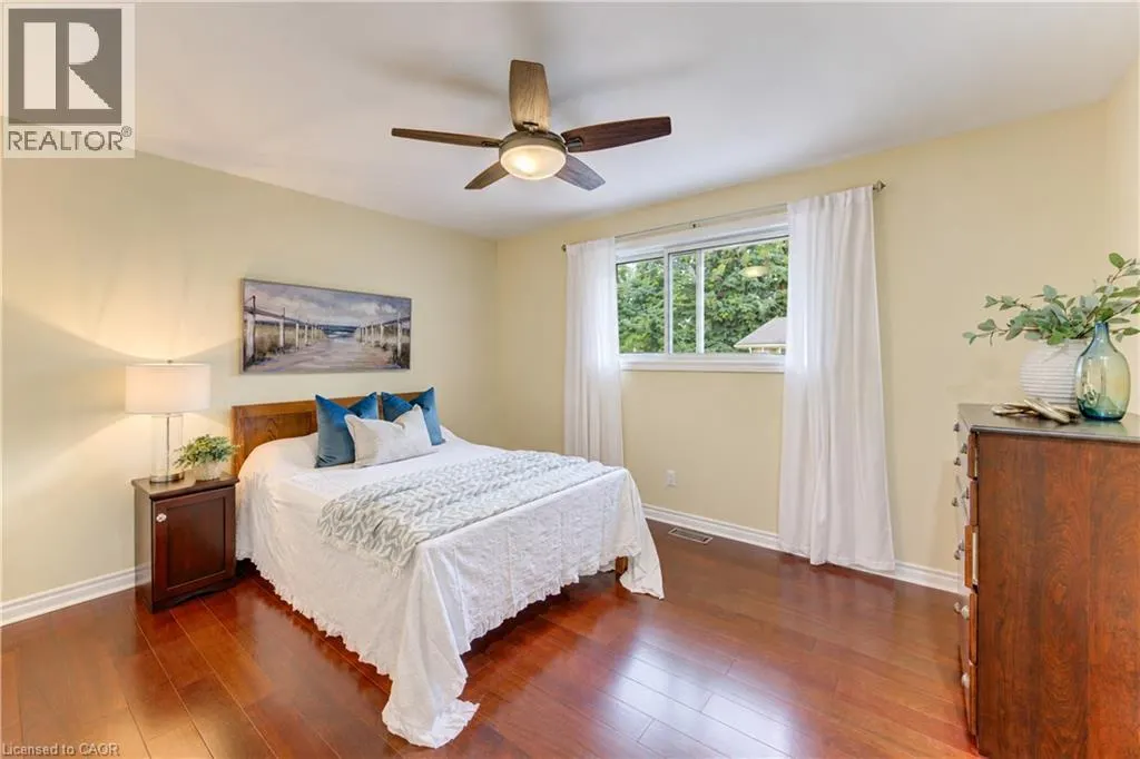 422 GRANGEWOOD Drive