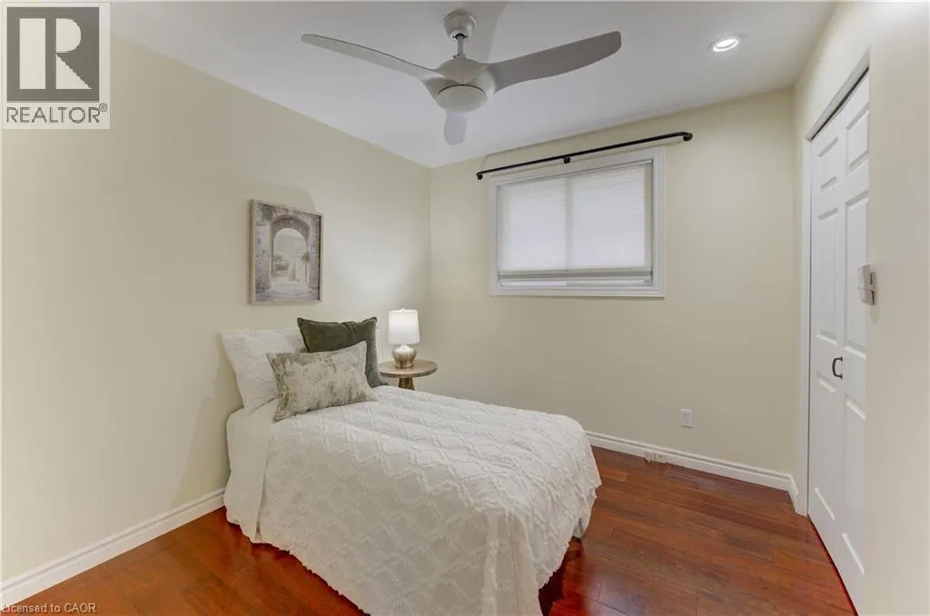 422 GRANGEWOOD Drive