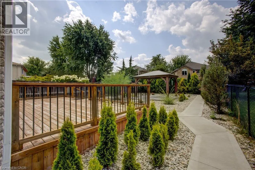 553 WATERTON Drive
