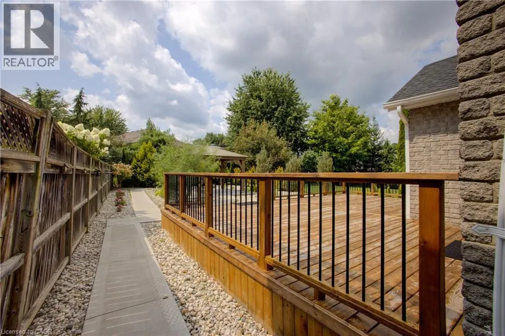 553 WATERTON Drive