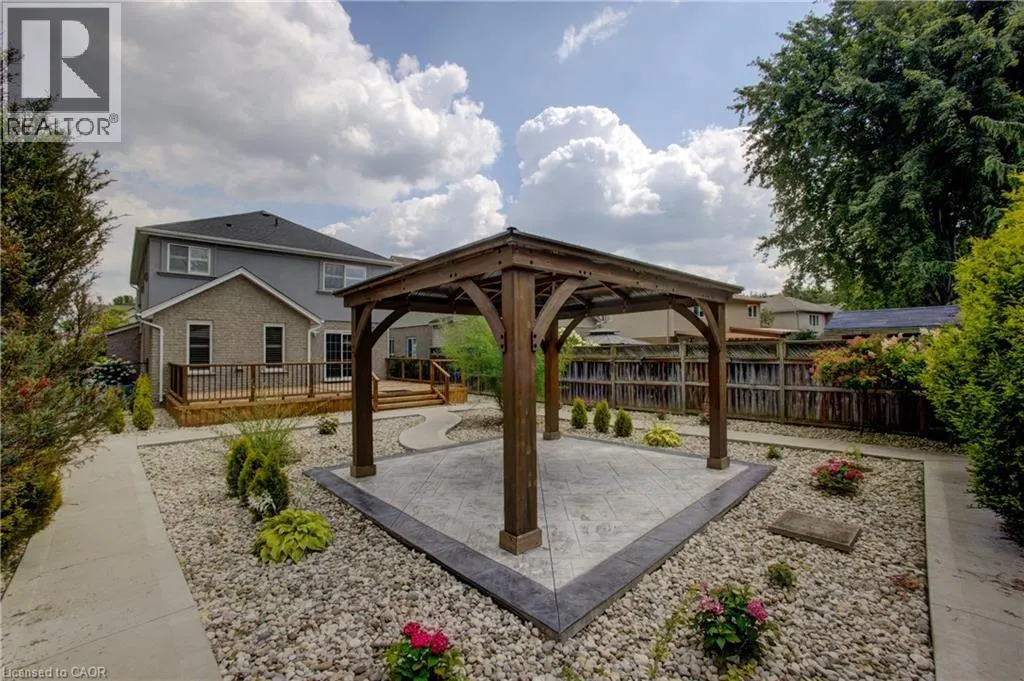 553 WATERTON Drive