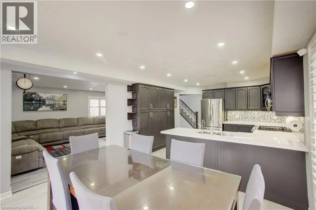 553 WATERTON Drive