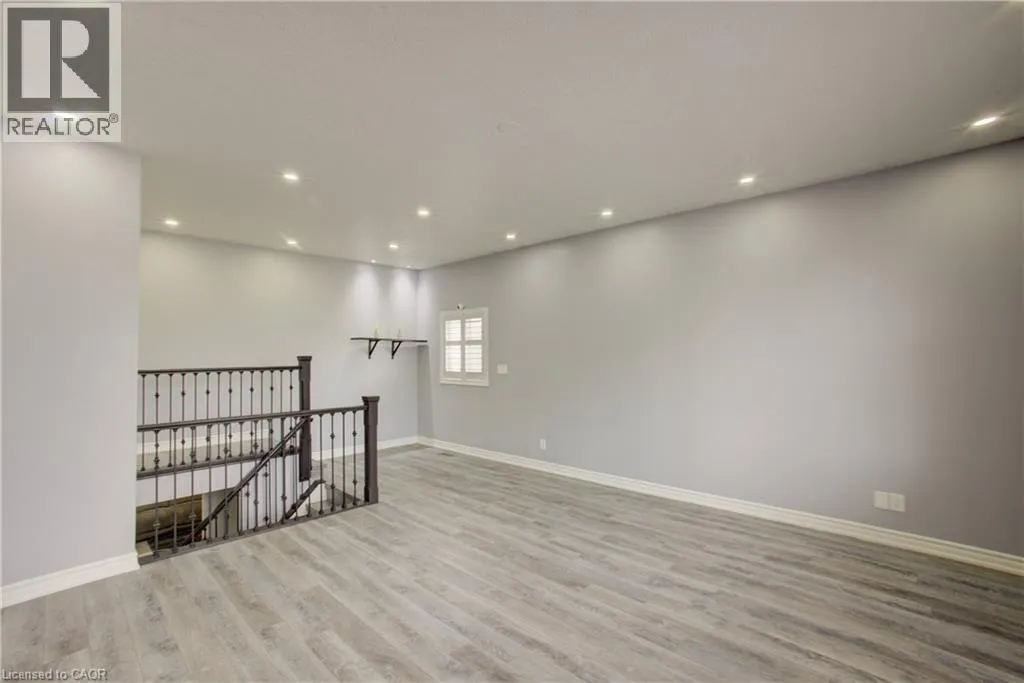553 WATERTON Drive