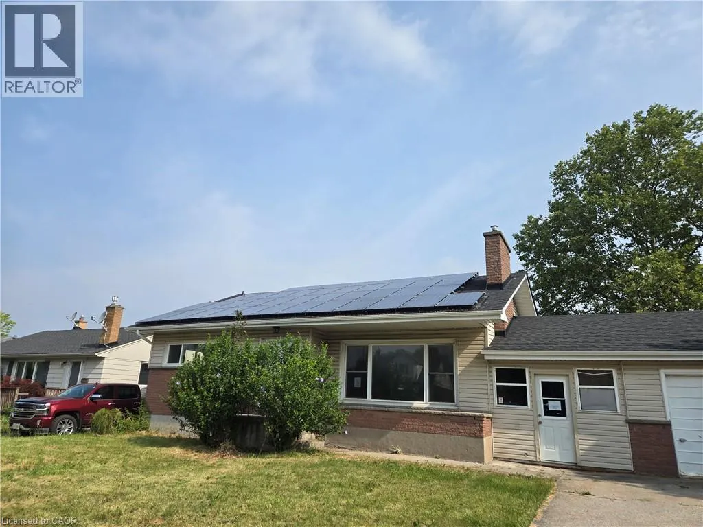16 BRODERICK Avenue