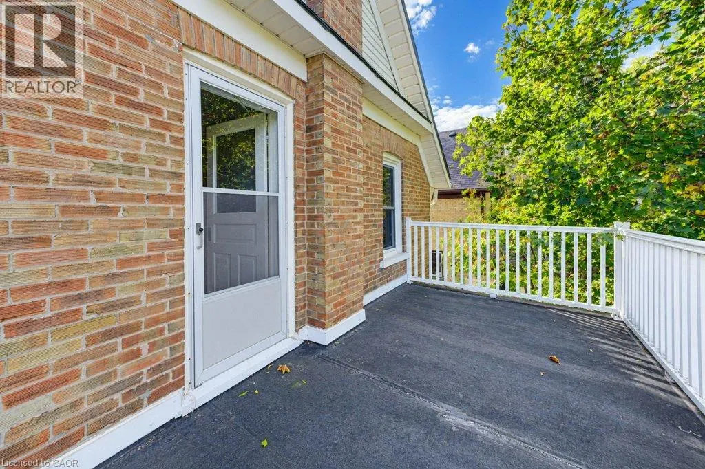 4 JAMES Street