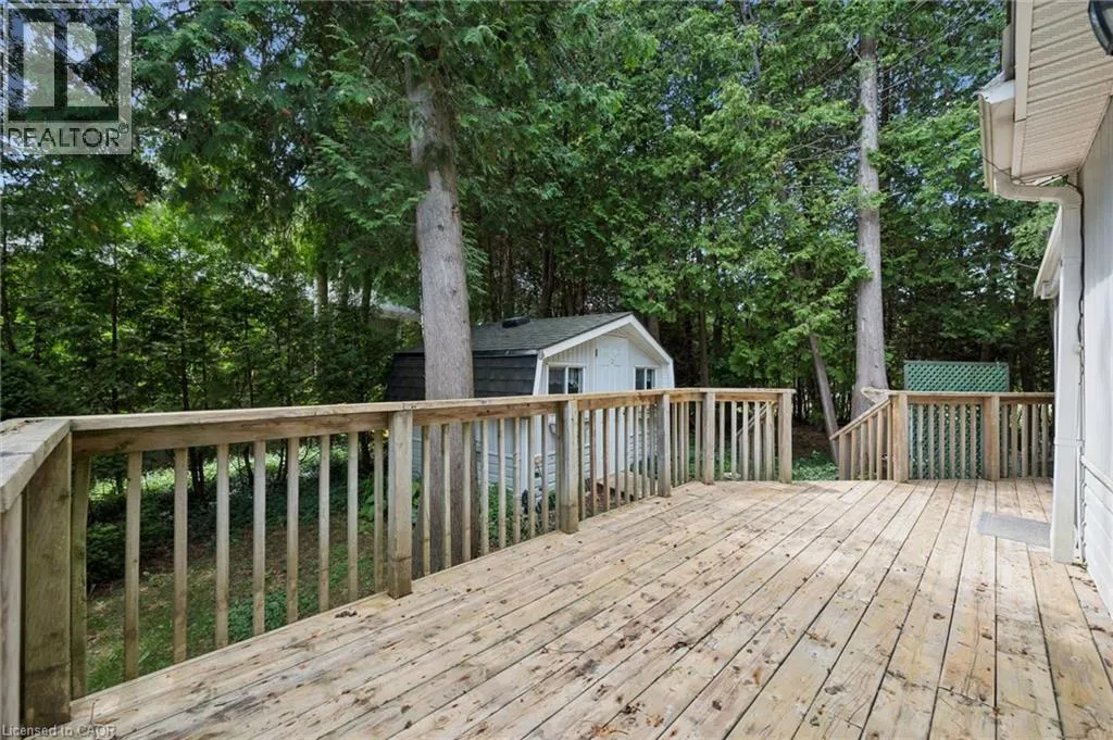 4 SPRUCE Avenue