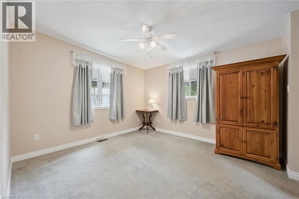 4 SPRUCE Avenue