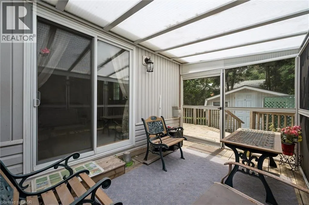 4 SPRUCE Avenue