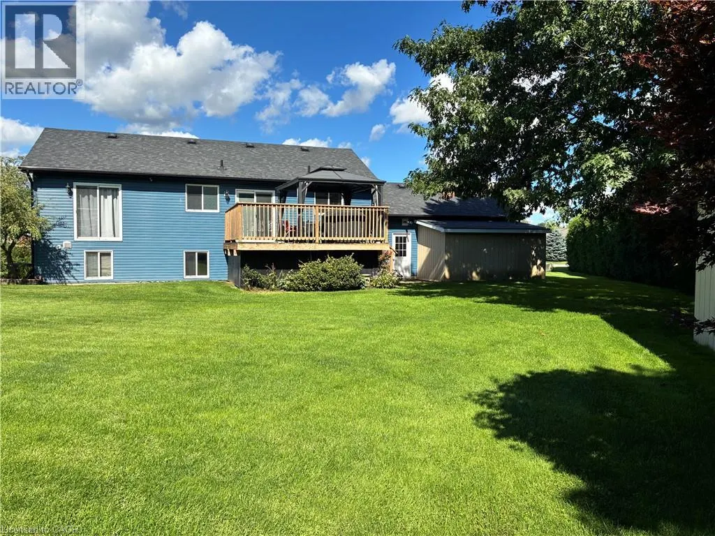 4 ROSEMARIE Boulevard