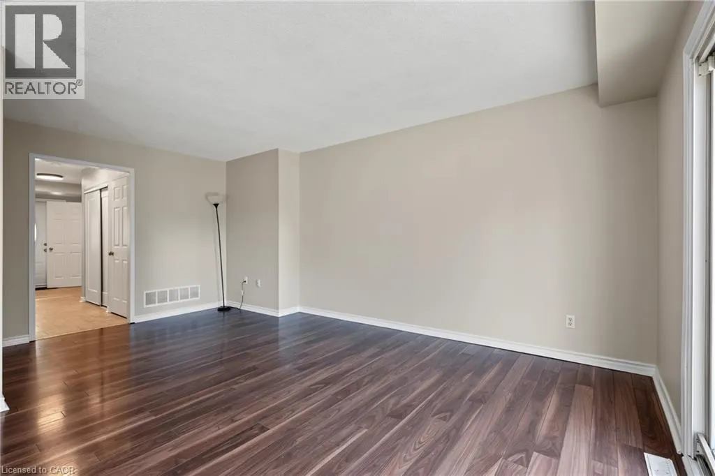 391 STONE CHURCH Road E Unit# 14 #14
