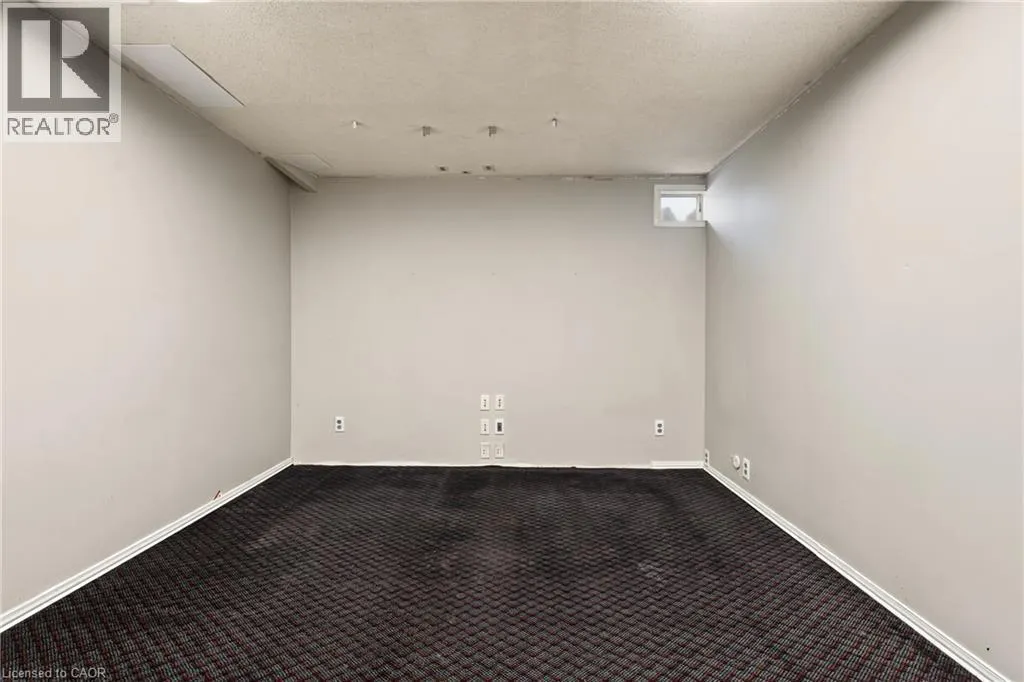 391 STONE CHURCH Road E Unit# 14 #14