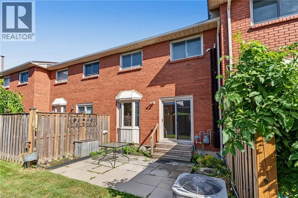 391 STONE CHURCH Road E Unit# 14 #14