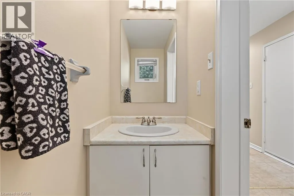 391 STONE CHURCH Road E Unit# 14 #14