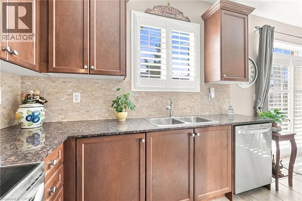 745 FARMSTEAD Drive Unit# 55 #55