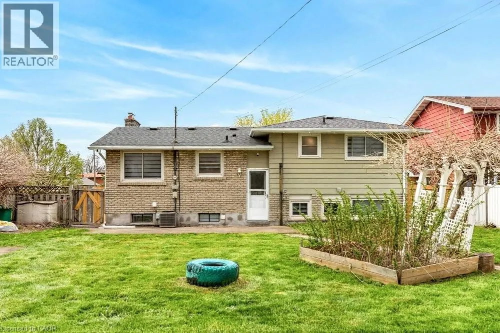 20 ST CHARLES Drive