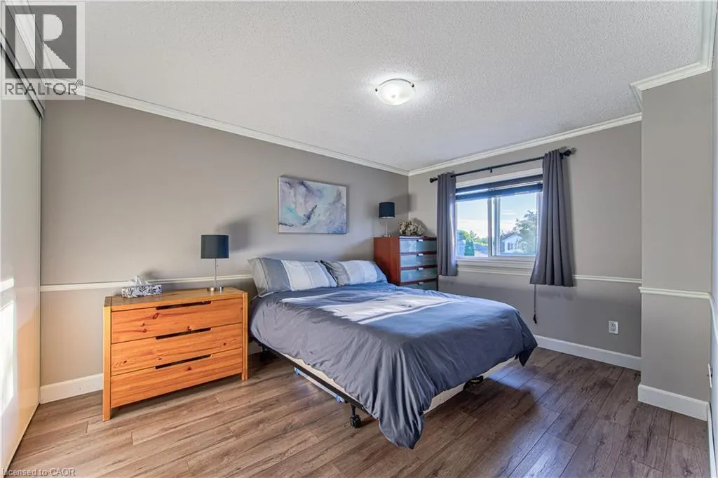 47 HILLTOP Drive