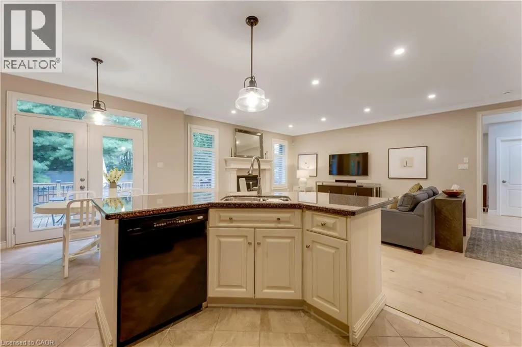 213 EDGEWATER Crescent
