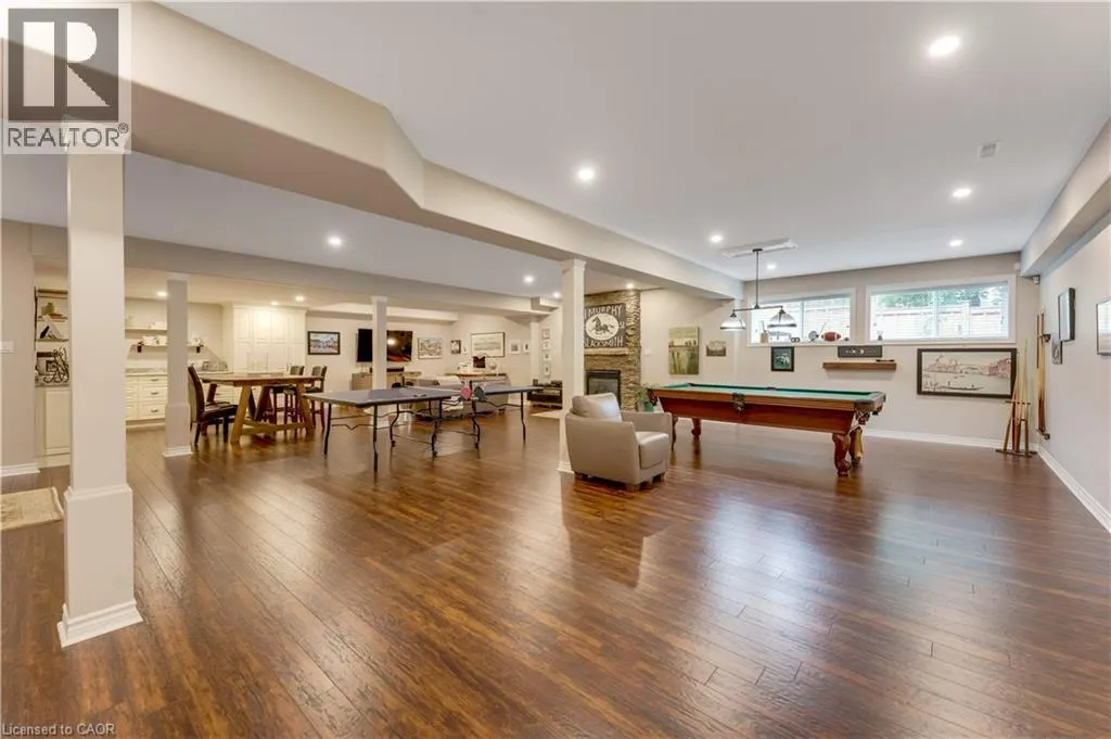 213 EDGEWATER Crescent