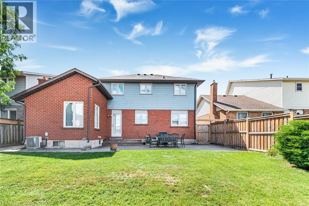 311 HEMLOCK Avenue
