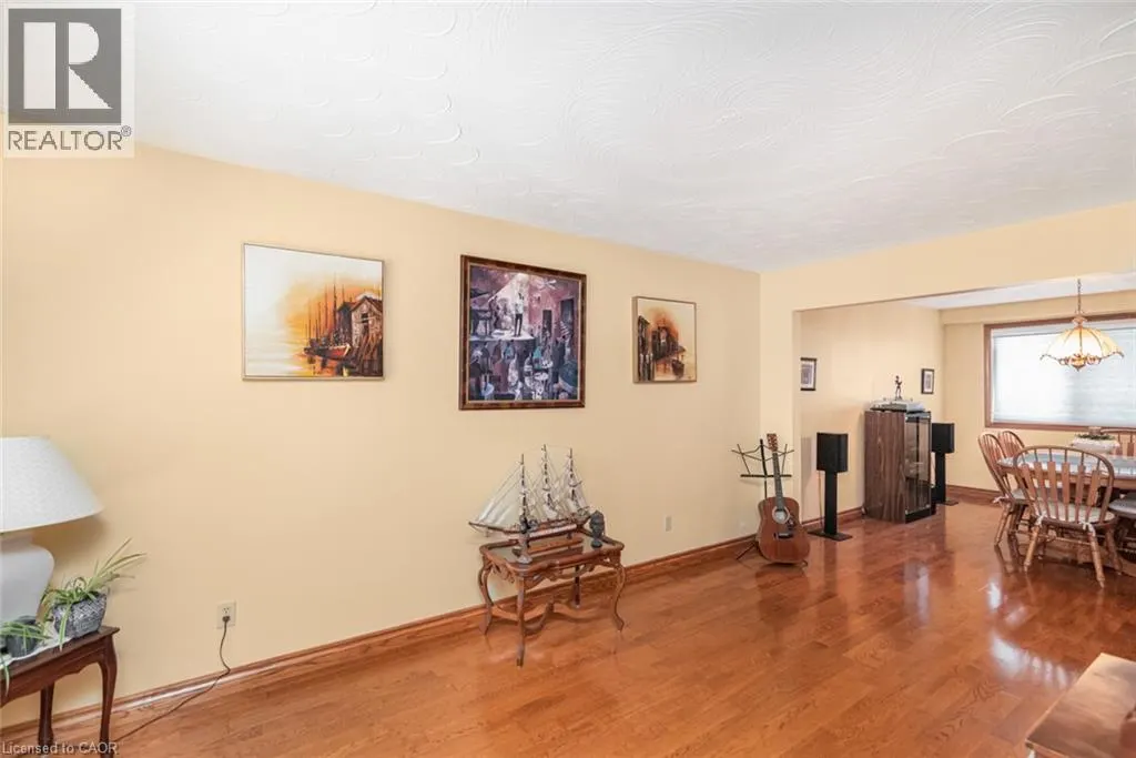 311 HEMLOCK Avenue