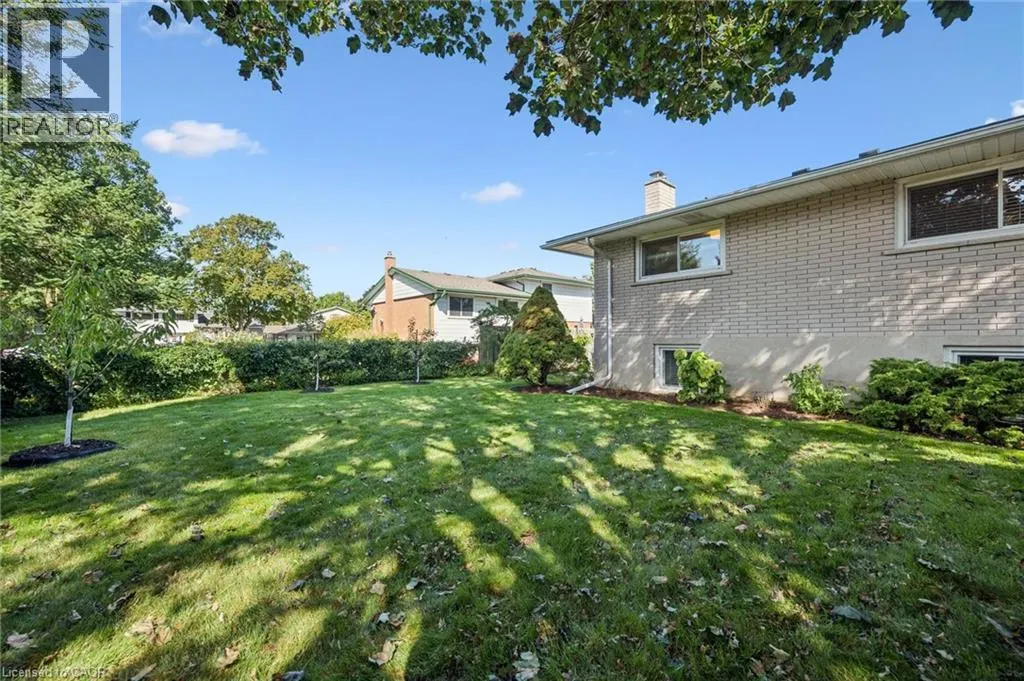 35 CROSBY Drive
