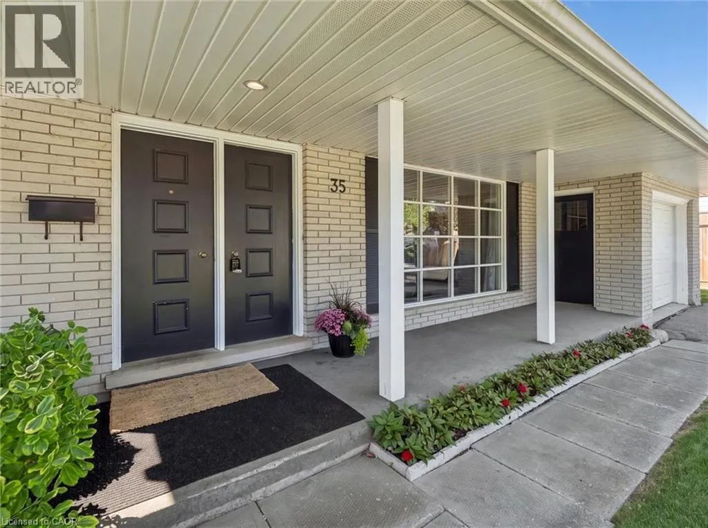 35 CROSBY Drive