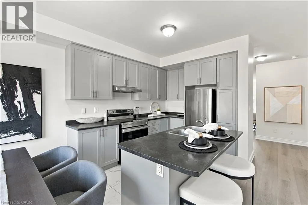 31 SAPPHIRE Way