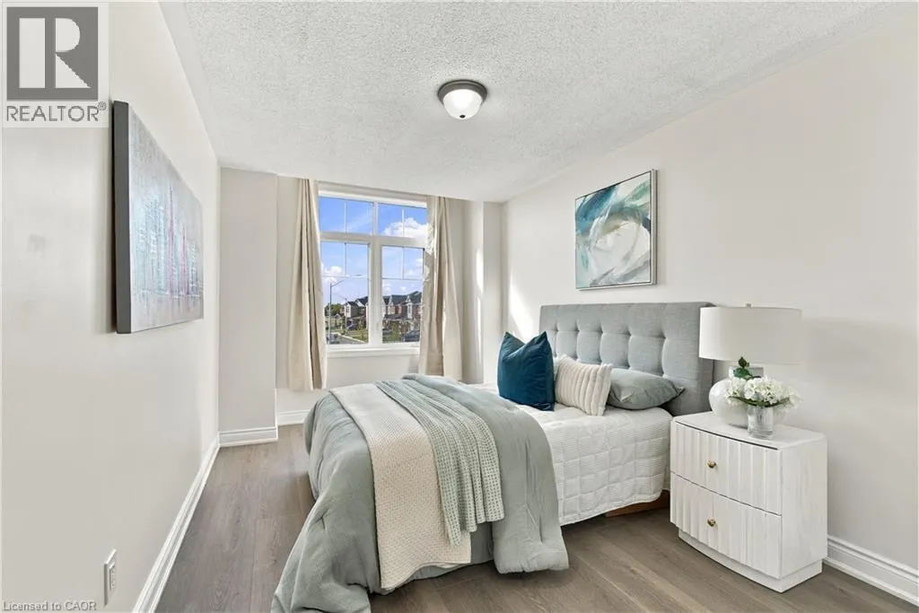 31 SAPPHIRE Way