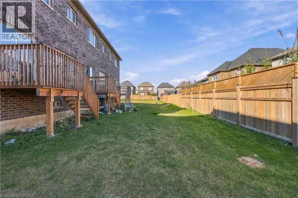 31 SAPPHIRE Way