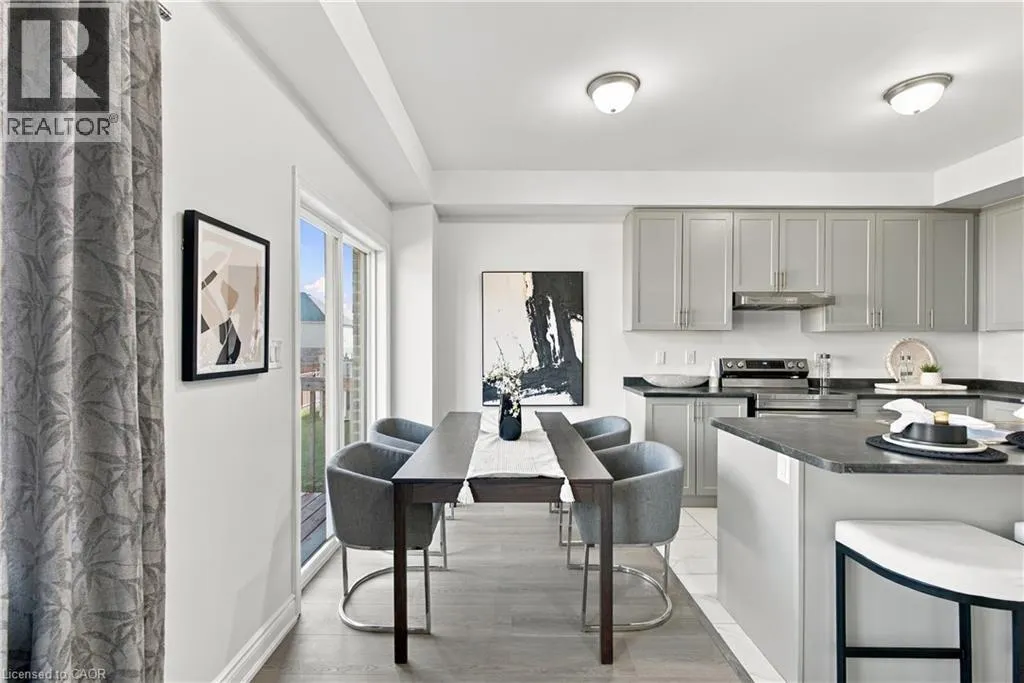 31 SAPPHIRE Way