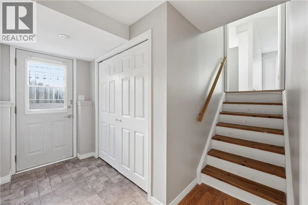 42 TERRACE Avenue