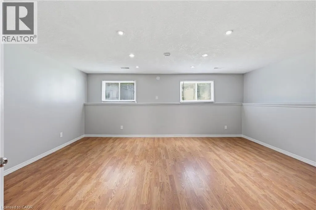 42 TERRACE Avenue