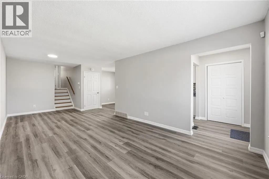 42 TERRACE Avenue