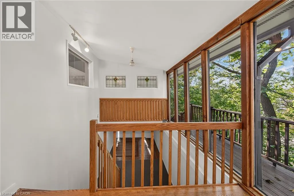 2 HELEN Street