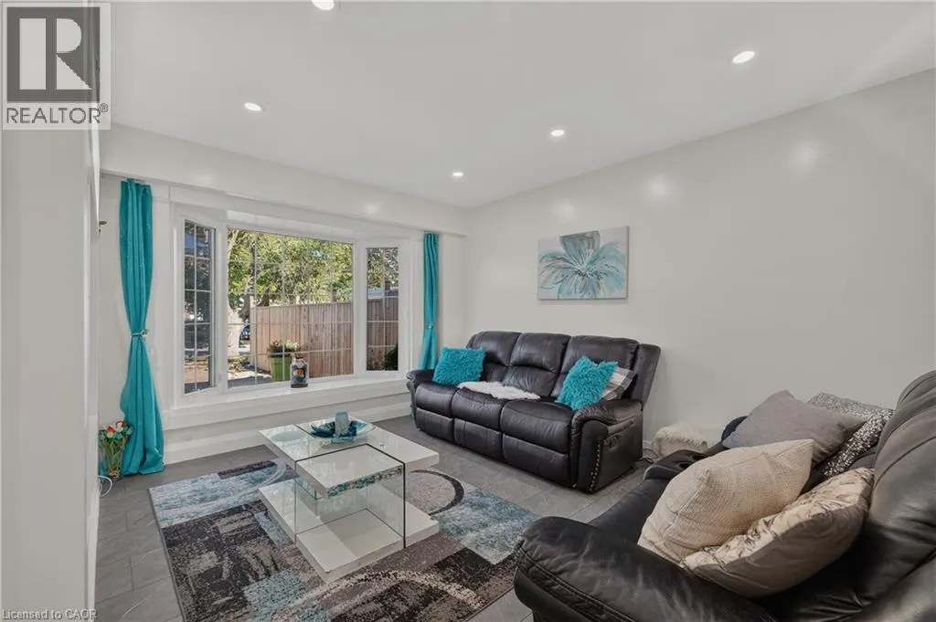 59 RALGREEN Crescent
