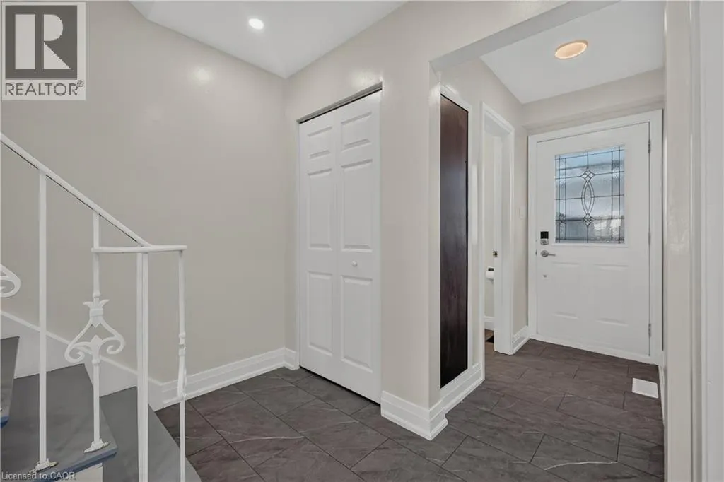 59 RALGREEN Crescent