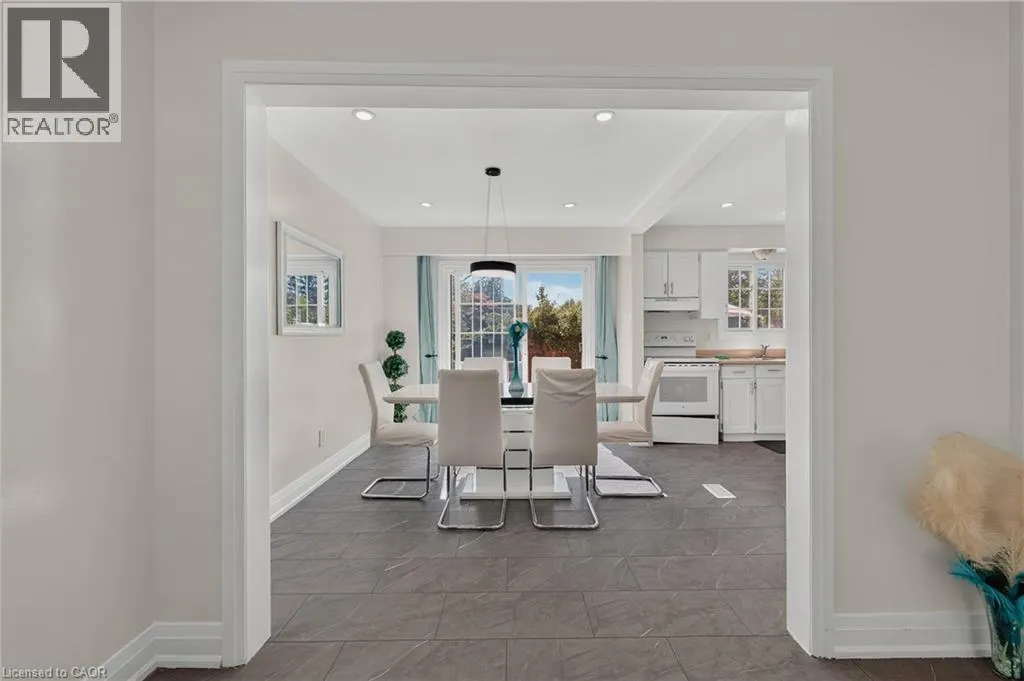 59 RALGREEN Crescent