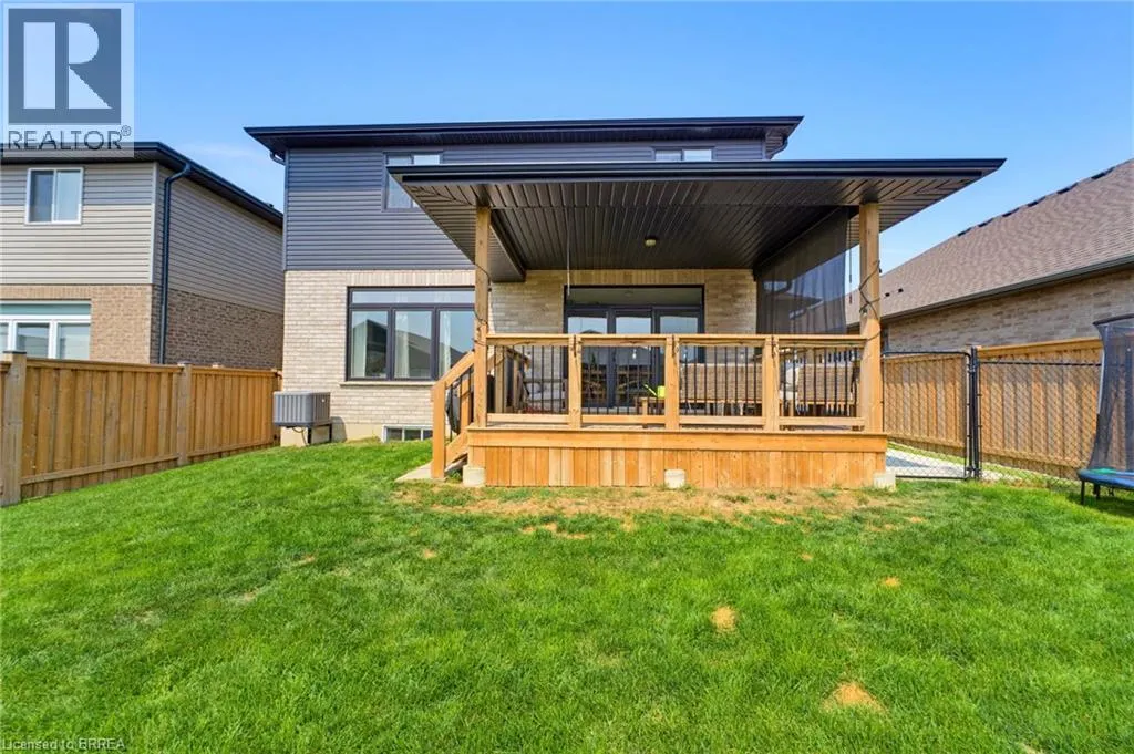 192 GIBBONS Street