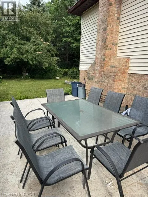 143 GRENFELL Place