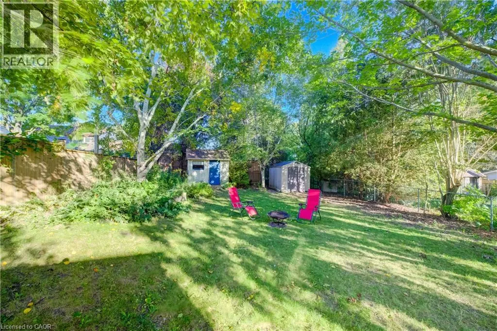 590 WILLOW Road