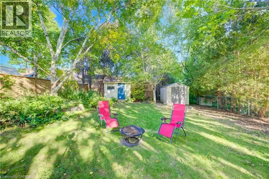 590 WILLOW Road