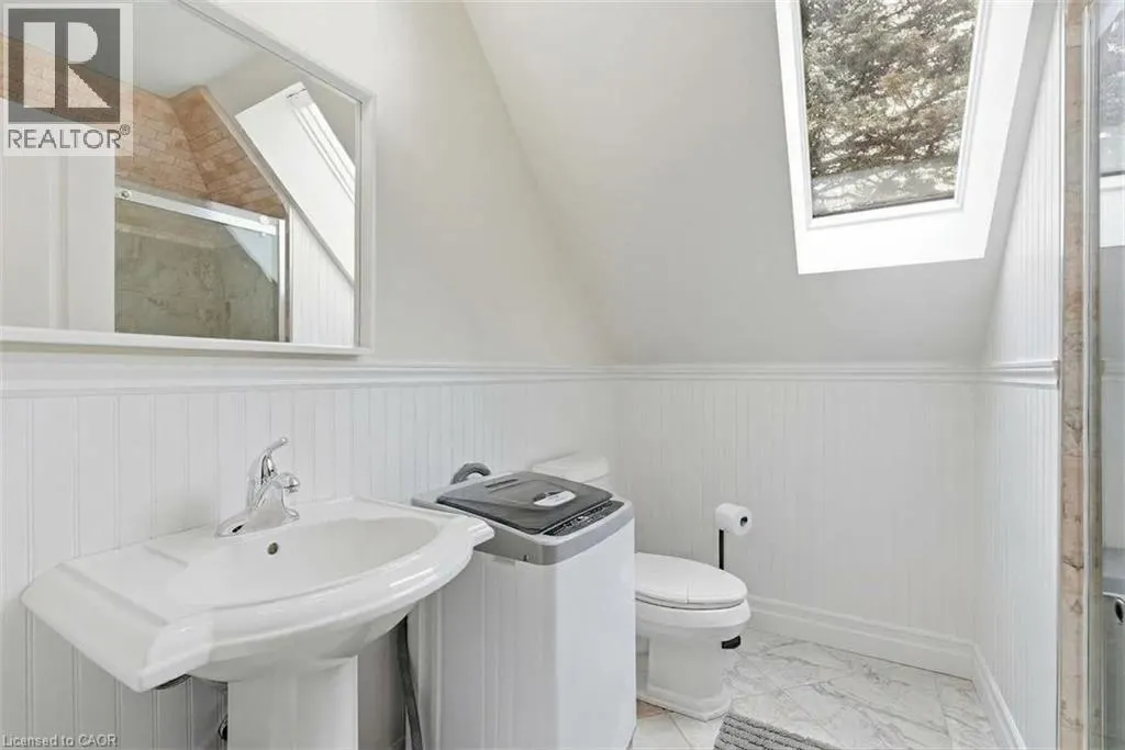 2376 8 SIDEROAD